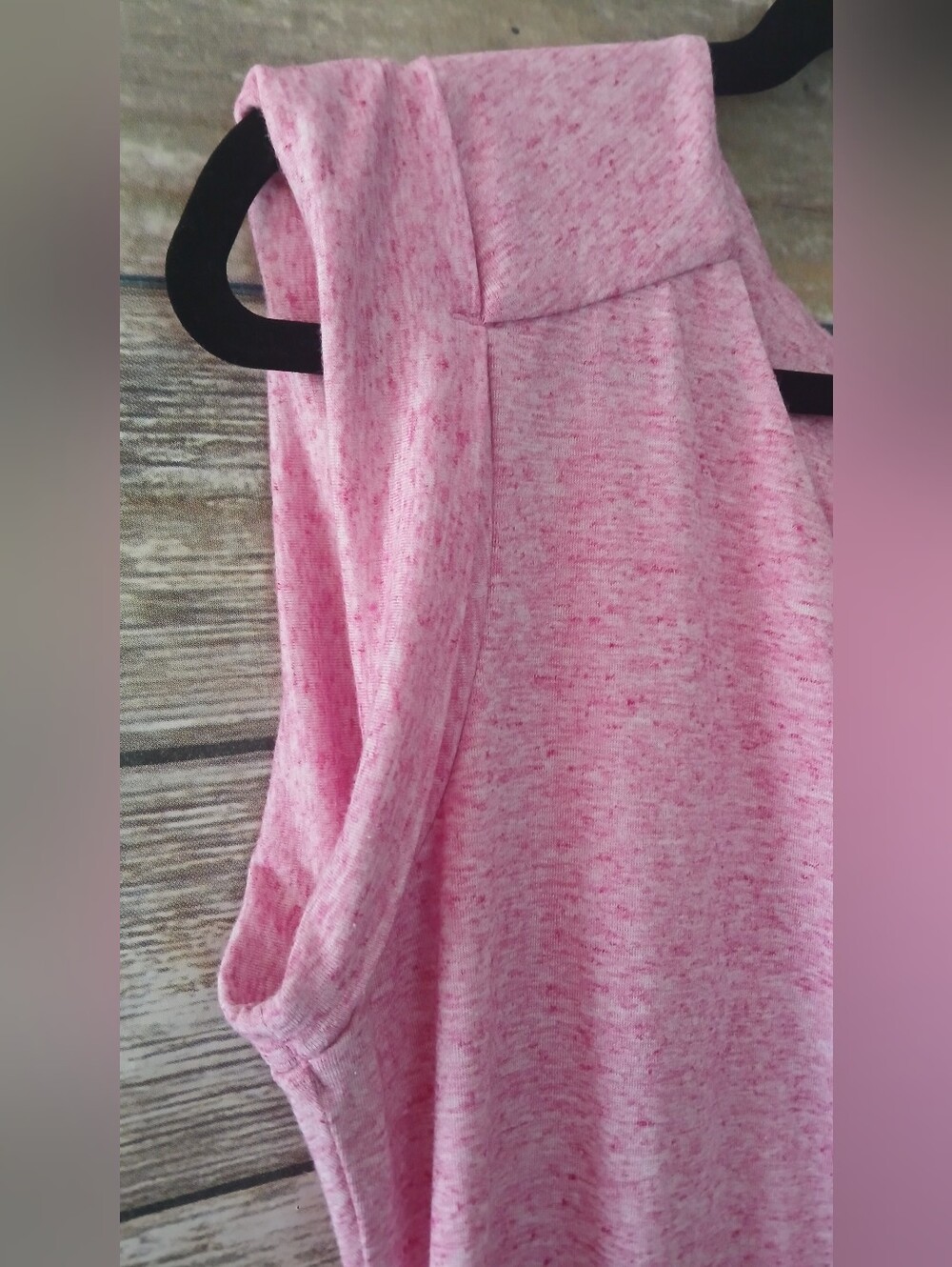 Athleta Light Pink Heathered Sleeveless Top - Picture 2 of 11